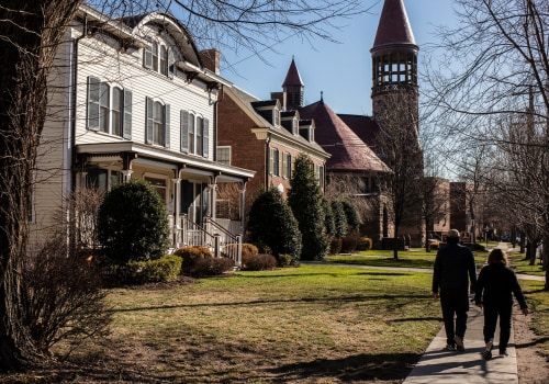 Exploring Bloomfield: The Most Popular Neighborhoods for Real Estate and Relocation